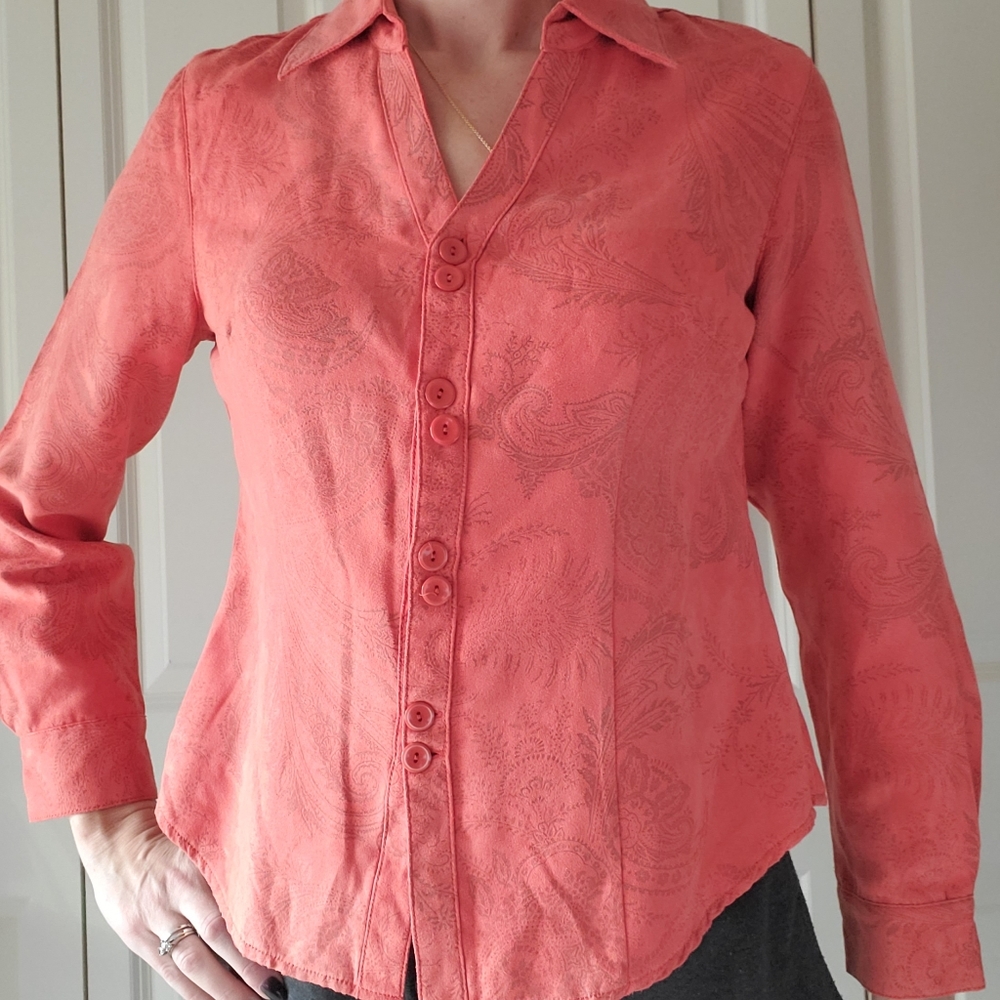 The Design Loft Orange Suede Paisley Print Button Down Size Medium